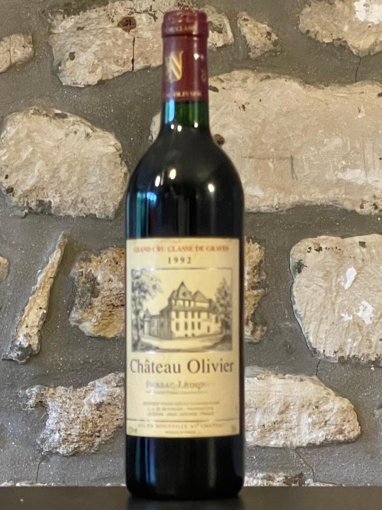 Vin rouge, Pessac Leognan, Château Olivier, Grand cru classé 1992
