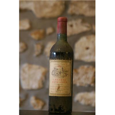 Vin rouge, château Peyrabon 1964